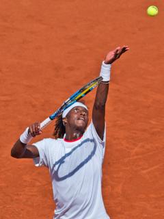 Mikale Ymer
