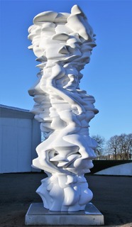 Skulptur ved Heart musseum i Herning